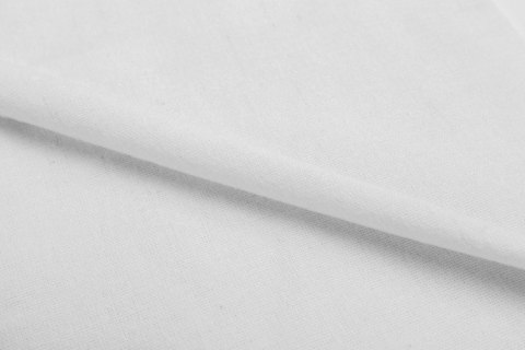 PIELUCHA FLANELA BIAŁA 60x80 (1 opak - 20 szt)
