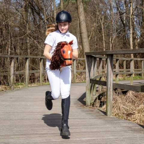 Zestaw Skippi - Hobby Horse Bursztyn i przeszkoda do skakania 135 cm Skippi