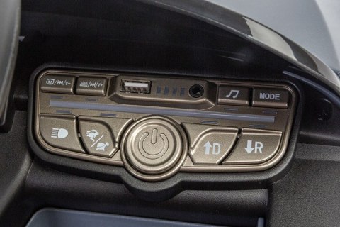POJAZD AKUMULATOROWY MERCEDES-BENZ AMG CLE 53 GREY