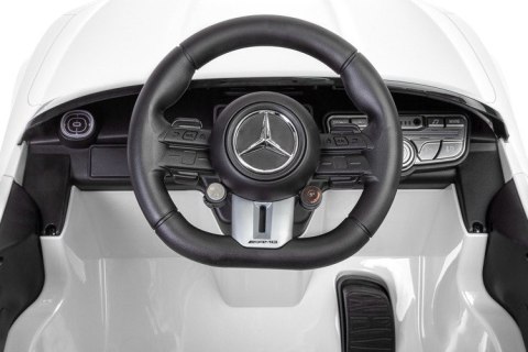 POJAZD AKUMULATOROWY MERCEDES-BENZ AMG CLE 53 WHITE