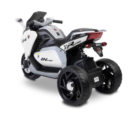 POJAZD AKUMULATOROWY NITRO WHITE