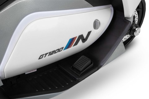 POJAZD AKUMULATOROWY NITRO WHITE