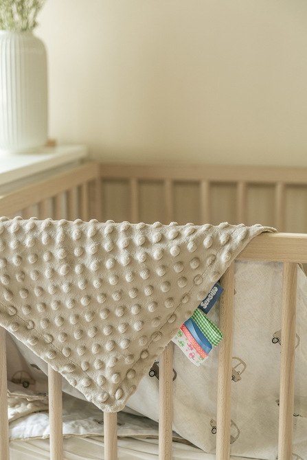 KOC MINKY 75X100 CARS CAPPUCCINO