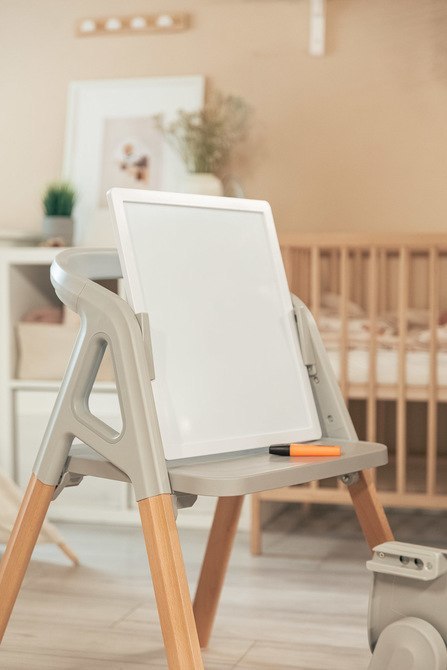 KRZESEŁKO DO KARMIENIA SMARTEE GREY